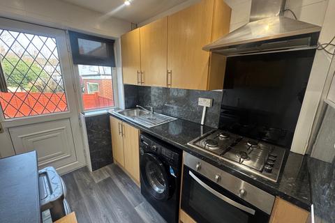 3 bedroom house to rent, Mayville Road, LEEDS