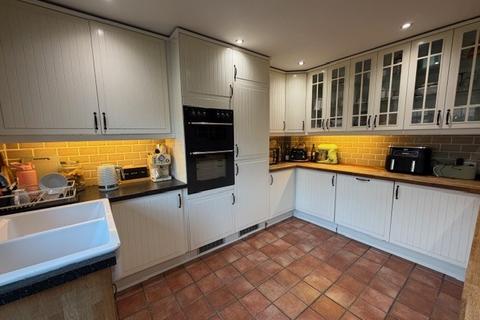 undefined, 42a Castle Way, Leybourne