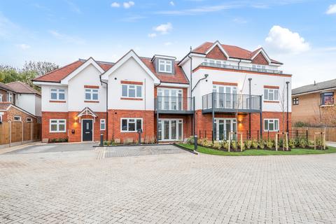 undefined, Ruxley Lane, Epsom