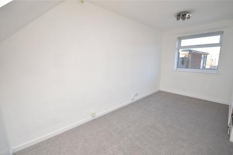 3 bedroom semi-detached house for sale, Beechcroft View, Leeds, West Yorkshire