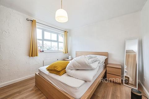 undefined, Fernhurst Road, Calcot, Reading, RG31