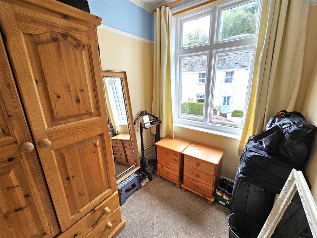 Bedroom 3.jpg