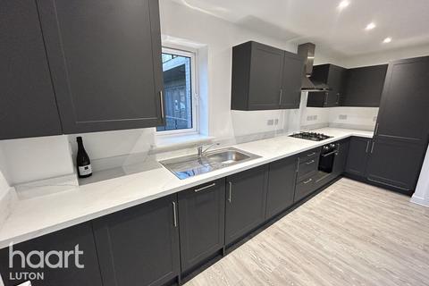 undefined, Waterslade Way, Houghton Regis