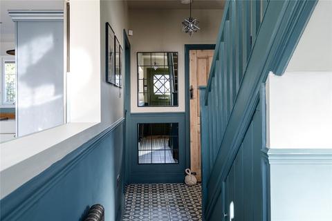 3 bedroom end of terrace house for sale, Cricklade Avenue, London, SW2