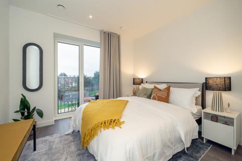 3 bedroom flat to rent, The Maple, 10 Aviator Drive, London, NW2