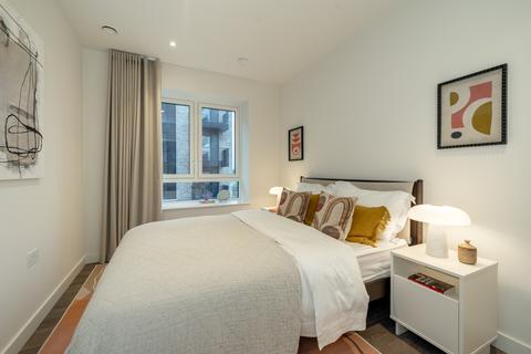 3 bedroom flat to rent, The Maple, 10 Aviator Drive, London, NW2