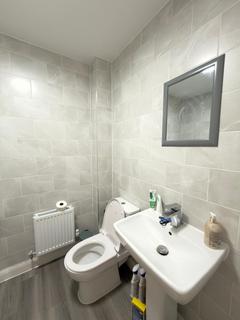 1 bedroom in a house share to rent, Hope Street, Birmingham B5