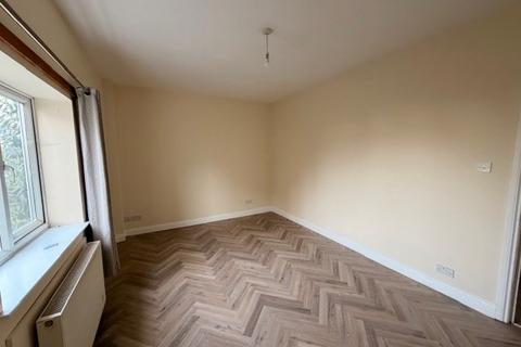 3 bedroom flat to rent, Bristol, BS3