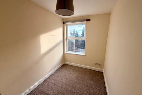 3 bedroom flat to rent, Bristol, BS3