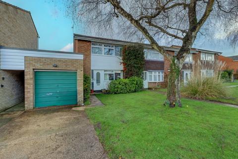 3 bedroom end of terrace house for sale, Wellfield, High Wycombe HP15