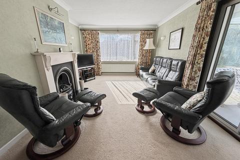 4 bedroom detached bungalow for sale, Sandford