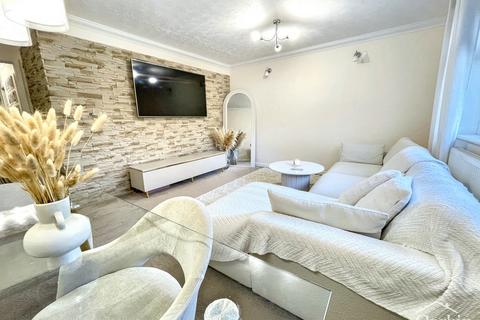 2 bedroom apartment for sale, Wellington Road, Bournemouth, BH8 8