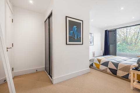 2 bedroom flat to rent, Mercier Road, Putney, London, SW15