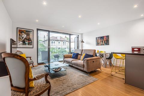 2 bedroom flat to rent, Mercier Road, Putney, London, SW15