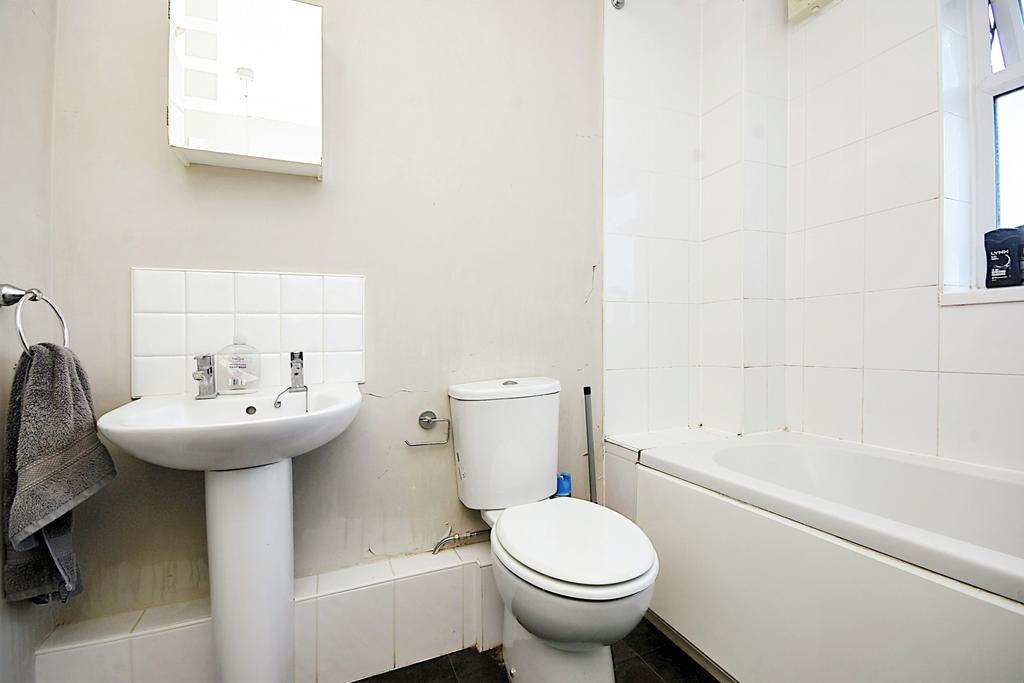 6 Bathroom
