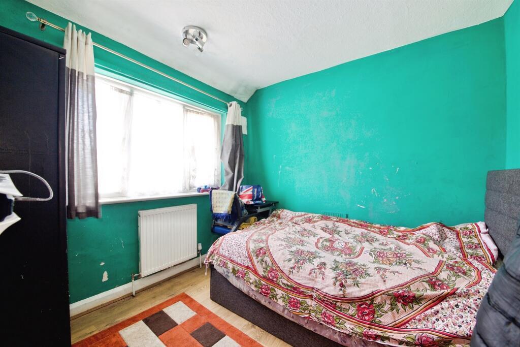 Bed3.jpeg