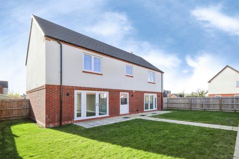 4 bedroom detached house for sale, Butterfly Road, Retford