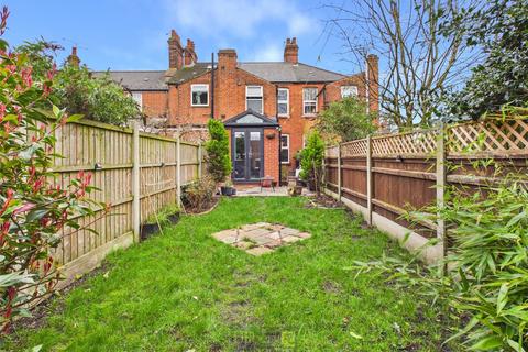 2 bedroom terraced house for sale, North Road Avenue, Brentwood, Essex, CM14