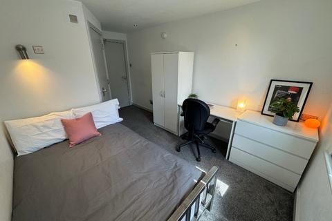 undefined, (Room) Middle Street, Beeston NG9