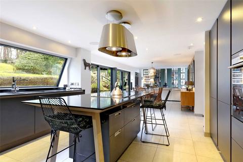5 bedroom detached house for sale, Hampden Hill, Beaconsfield, Buckinghamshire, HP9