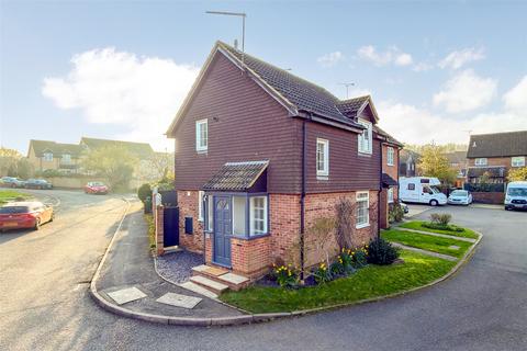 2 bedroom end of terrace house for sale, Wilstone Drive, St. Albans, Hertfordshire, AL4