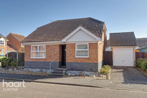 2 bedroom detached bungalow for sale, Deal Close, Clacton-On-Sea