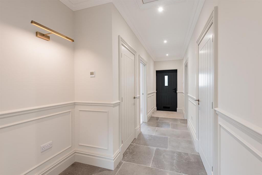 6 Cantle Grove-18.jpg