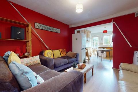 undefined, Regal Close, London, Greater London, E1