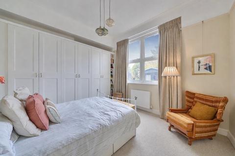 2 bedroom flat for sale, Tressillian Road, Brockley, London, SE4