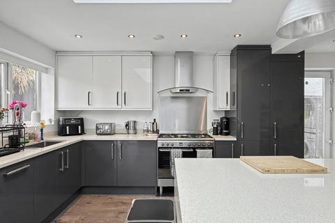 3 bedroom detached house for sale, Playfields Drive, Branksome
