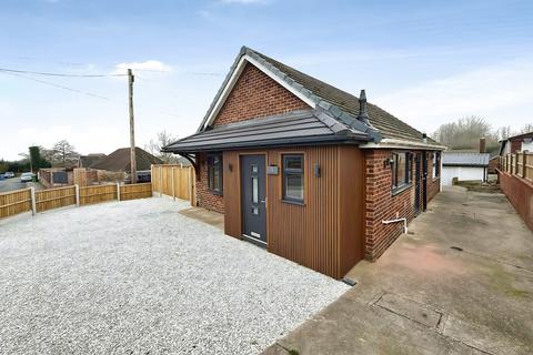 4 bedroom detached bungalow for sale, Welwyn Avenue, Mansfield Woodhouse, Mansfield