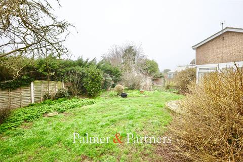 5 bedroom detached house for sale, Aylesbury Drive, Holland-on-Sea, Clacton-on-Sea, Essex, CO15