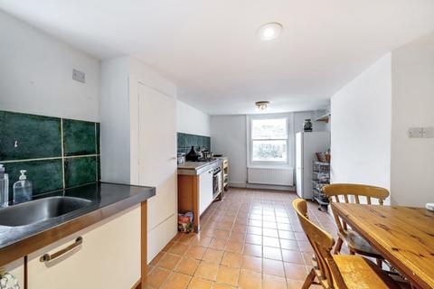 2 bedroom property for sale, Solon Road, Brixton, London, SW2