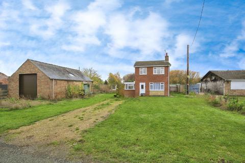 2 bedroom detached house for sale, Whale Drove, Whaplode Drove, Spalding