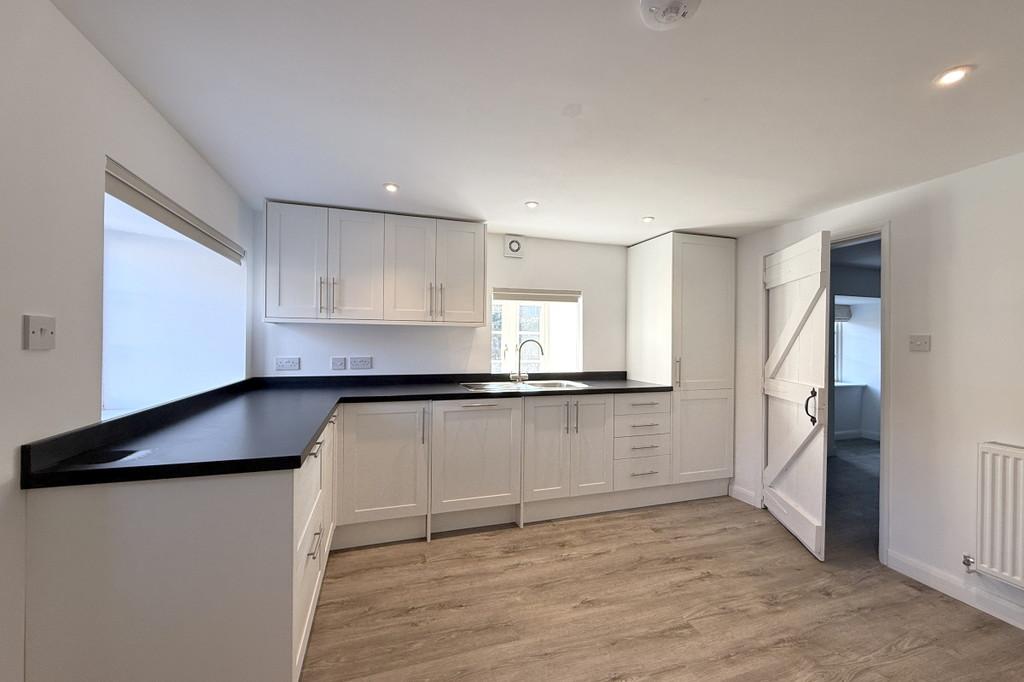 Kitchen dining room 3
