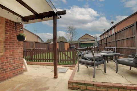 3 bedroom end of terrace house for sale, Tern Gardens, Chatteris