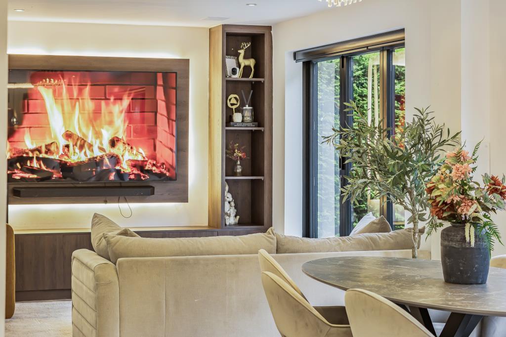 Dining  / Reception