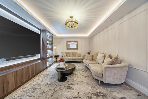 undefined, Camberley,  Surrey,  GU15