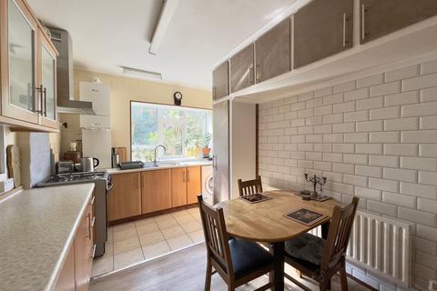 2 bedroom apartment for sale, St Valerie Road, Meyrick Park, Bournemouth, BH2