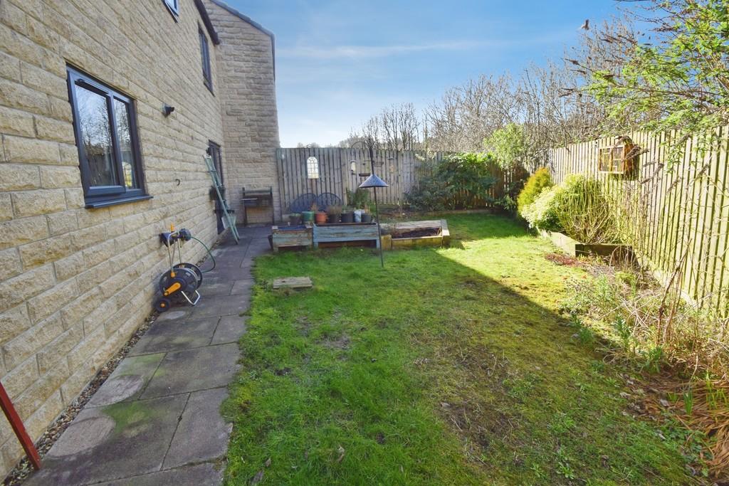 Fae62297-Garden 201