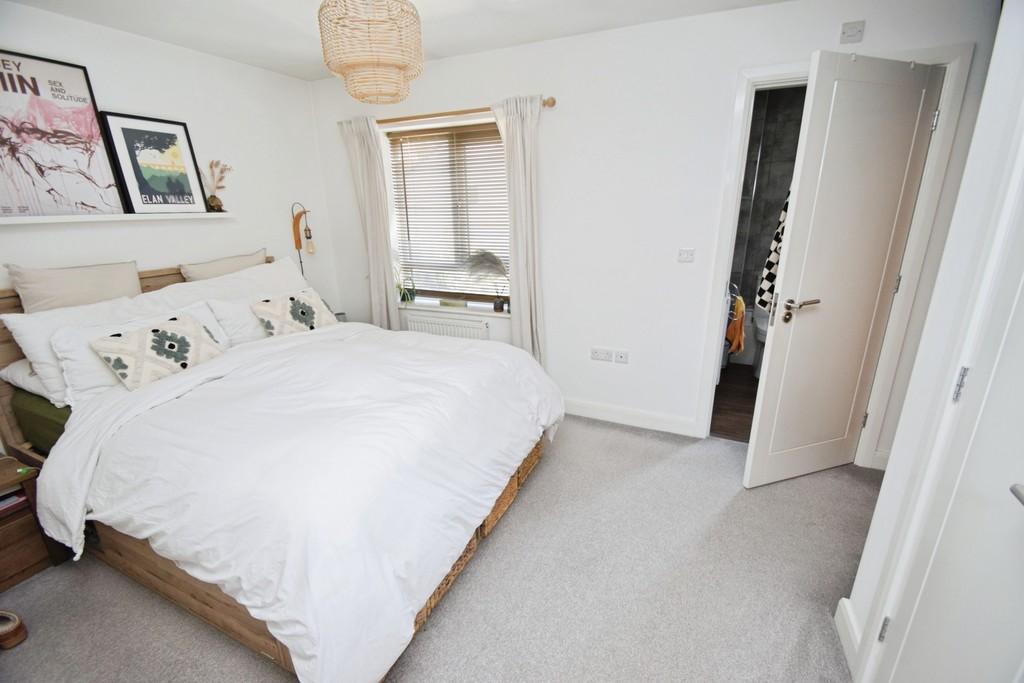 A5cb31b4-Bedroom