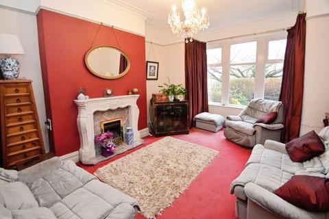 4 bedroom semi-detached house for sale, Dallam Road, Bradford BD18
