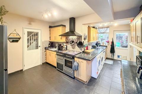 3 bedroom semi-detached house for sale, Lister Road, Ipswich