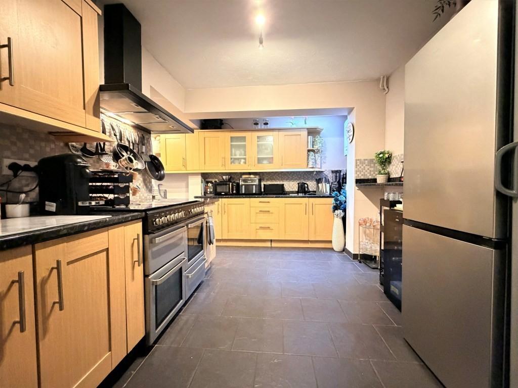 Kitchen1
