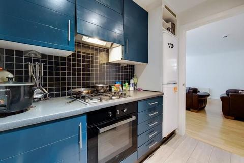 2 bedroom flat for sale, Sky Studios, Albert Road, London, E16