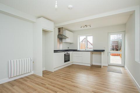 2 bedroom end of terrace house for sale, College Street, Wellingborough NN9