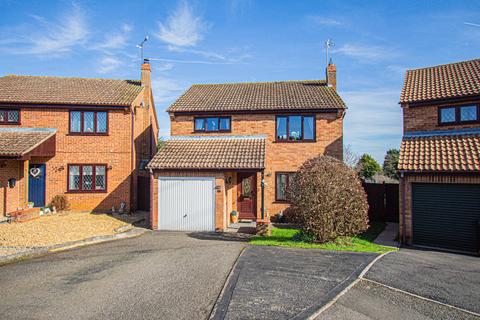 4 bedroom detached house for sale, Laywood Way, Irthlingborough NN9