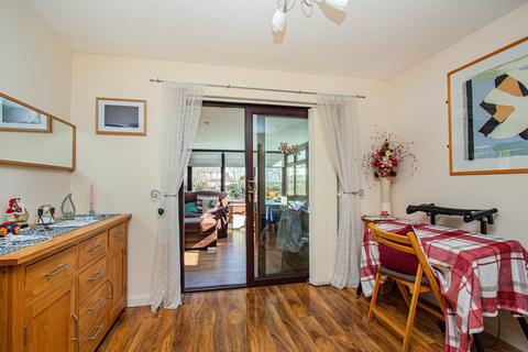 4 bedroom detached house for sale, Laywood Way, Irthlingborough NN9