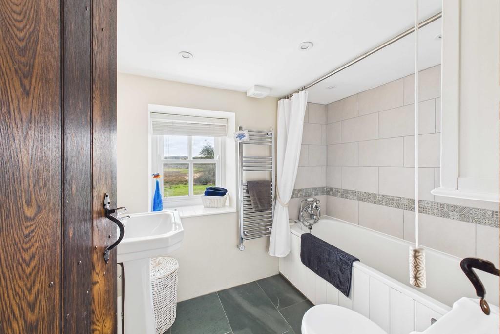 The Syke - Bathroom