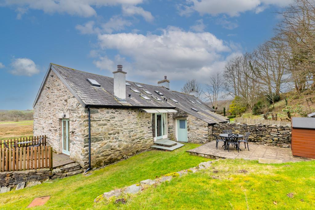 Syke Barn - Rear Garden